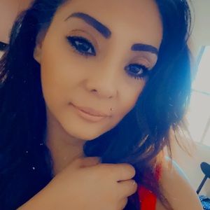 Meet your Posher, Jocelyn